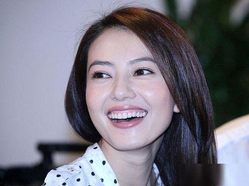 娱乐吃瓜君小嘴女星